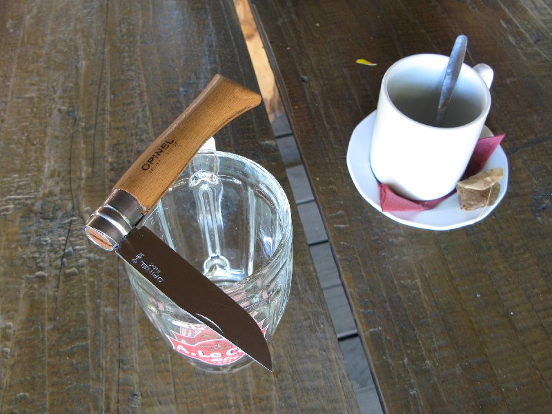 Француз. OPINEL