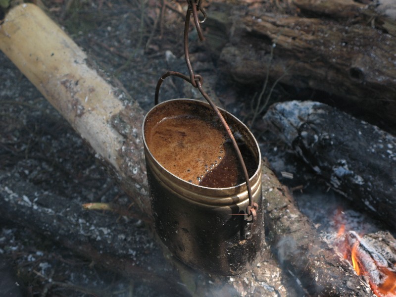 Кофе в котелке.  Матсиранд 2009. Отдых в Эстонии, Матсиранд (пляж Матси, Matsirand).