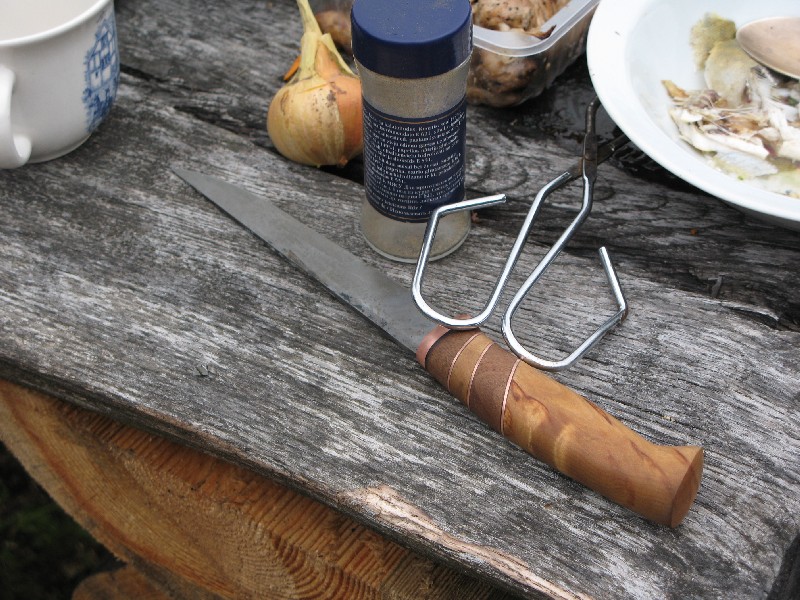  Алатскиви Эстония (Alatskivi Eesti), ножи ручной работы