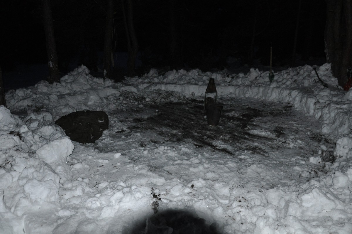 Место для палатки готово. Зимний пляж Матси (Матсиранд). Matsi rand.