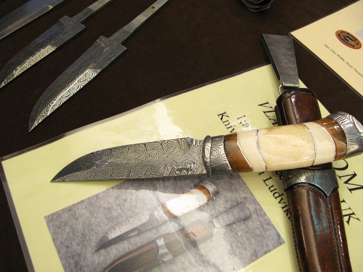 Vladic Daniluk. Helsinki Knife Show 2011.