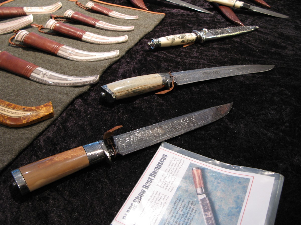 JANO Knives. Helsinki Knife Show 2011.
