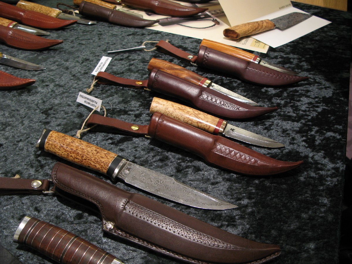 Eino Hell. Helsinki Knife Show 2011.