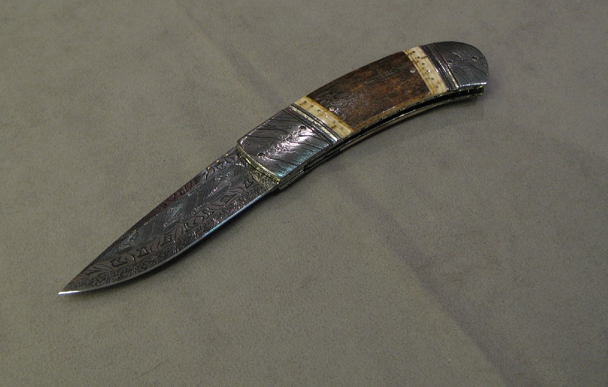 Andres Hedlund. Helsinki Knife Show 2011.