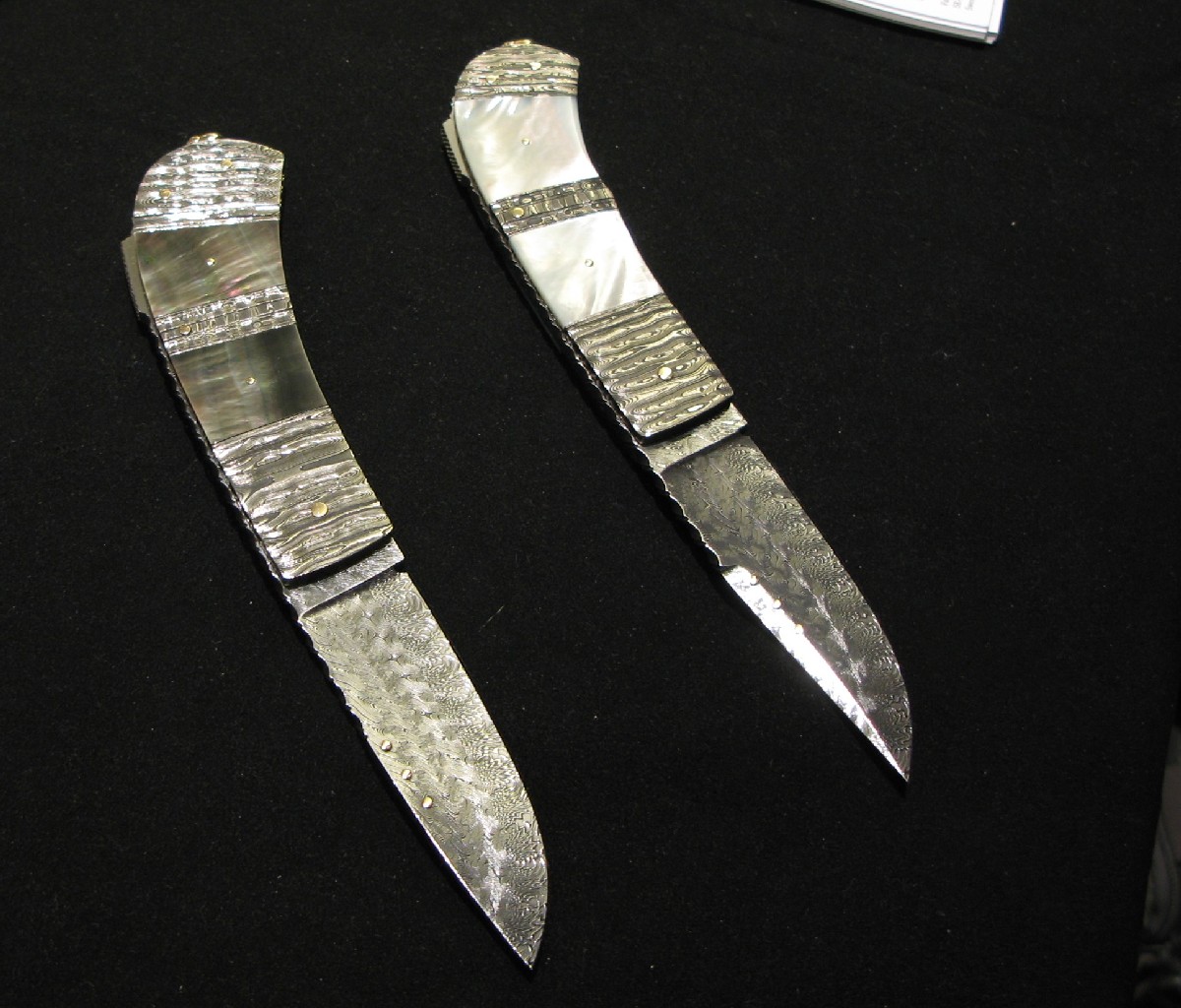 Kai Embretsen. Helsinki Knife Show 2011.