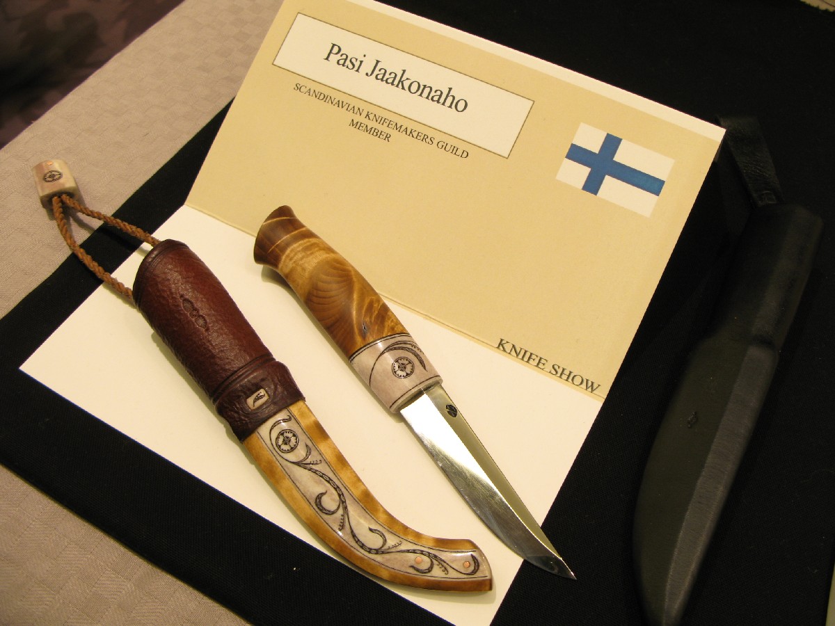 Pasi Jaakonaho. Helsinki Knife Show 2011.