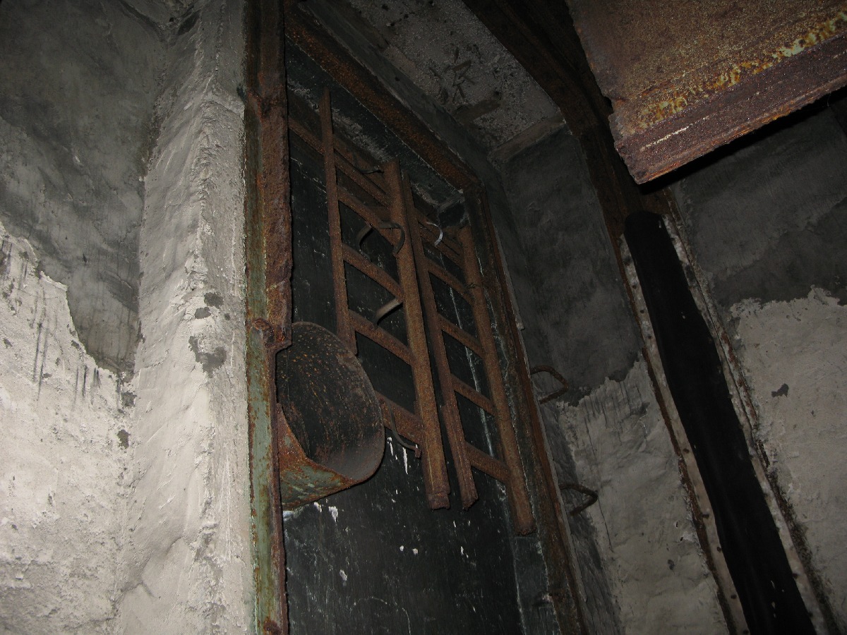 Стыки. Катакомбы Лаагри. Войсковая часть 03116, командный пункт. Центр связи. Координаты: 59.344466,24.631305 .