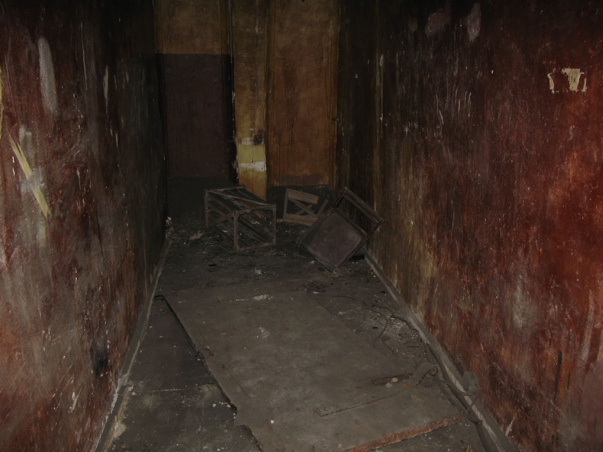  Катакомбы Лаагри. Войсковая часть 03116, командный пункт. Центр связи. Координаты: 59.344466,24.631305 .