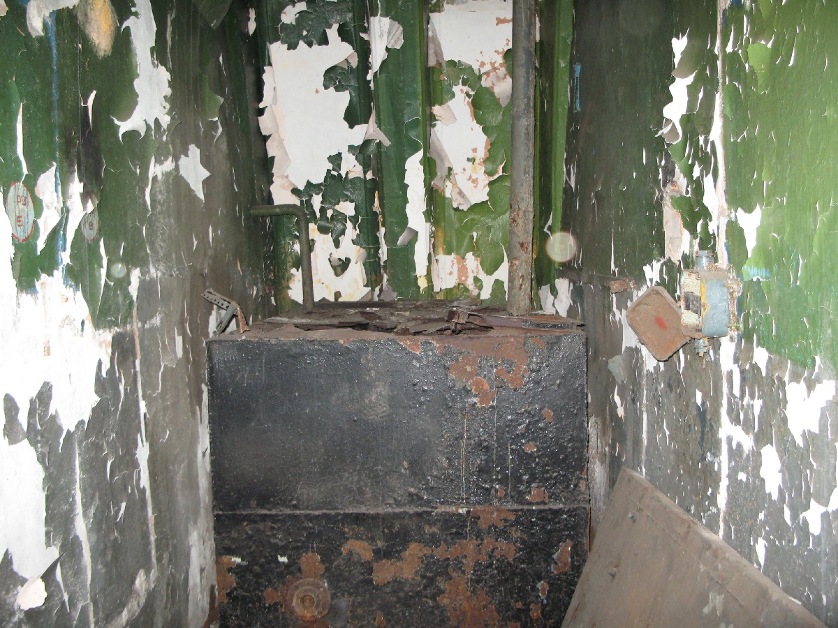 Котельная. Катакомбы Лаагри. Войсковая часть 03116, командный пункт. Центр связи. Координаты: 59.344466,24.631305 .