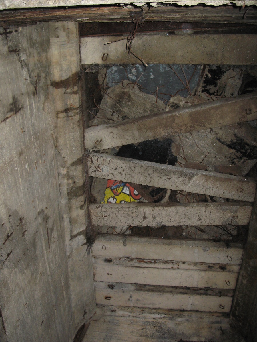  Катакомбы Лаагри. Войсковая часть 03116, командный пункт. Центр связи. Координаты: 59.344466,24.631305 .