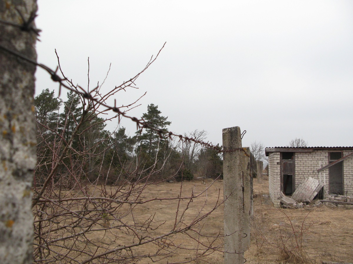  Выезд на природу. Неизвестный объект. В районе деревни Винтсе (Vintse). Координаты 59.287074,23.823976.