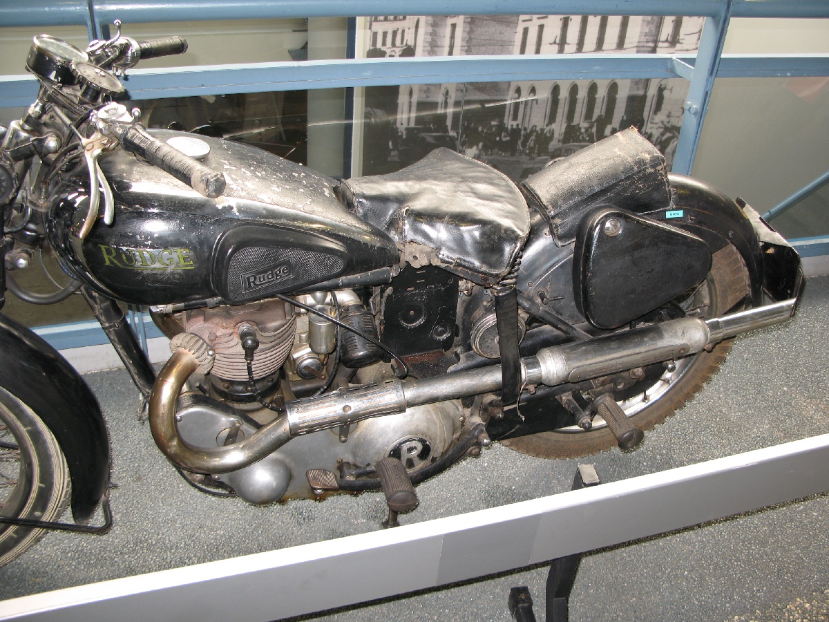 Мотоцикл RUDGE. Рижский Моторный музей. 