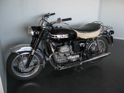 Рижский Моторный музей.