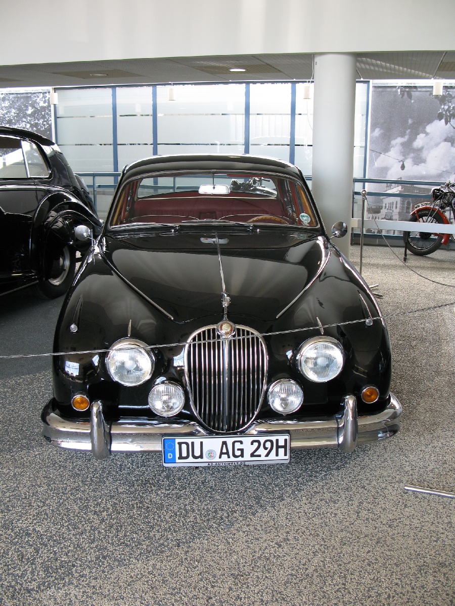 JAGUAR - MK.2. 1965. Рижский Моторный музей. 