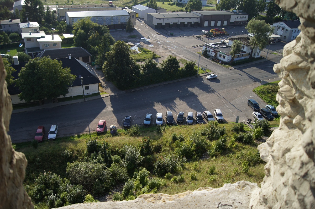 Вид на город. Замок (городище) Раквере.