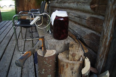 Алатскиви и ножи ручной работы.