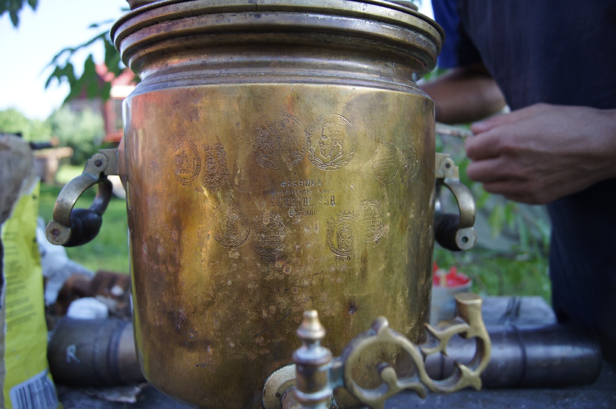 Самовар. Алатскиви Эстония (Alatskivi Eesti), ножи ручной работы