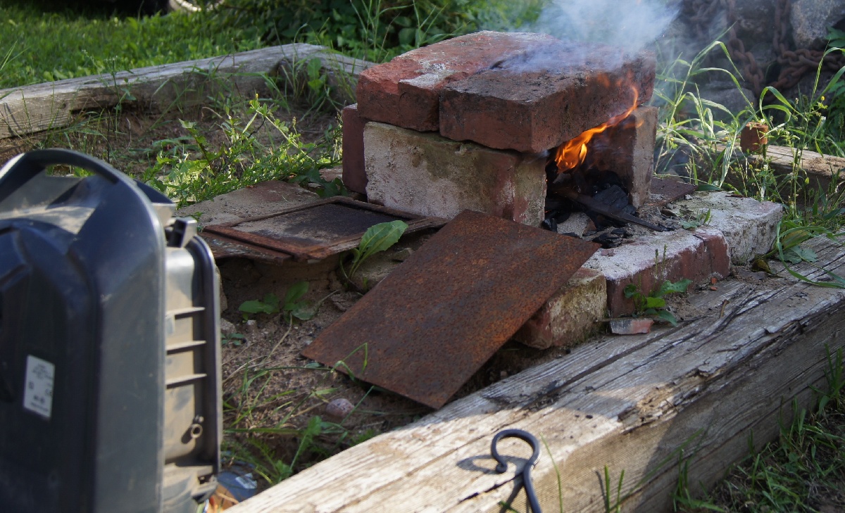 Кузнечная работа. Алатскиви Эстония (Alatskivi Eesti), ножи ручной работы