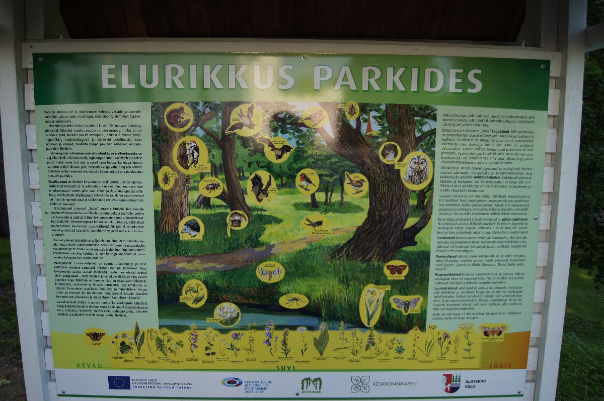 Information plate. Alatskivi Castle.