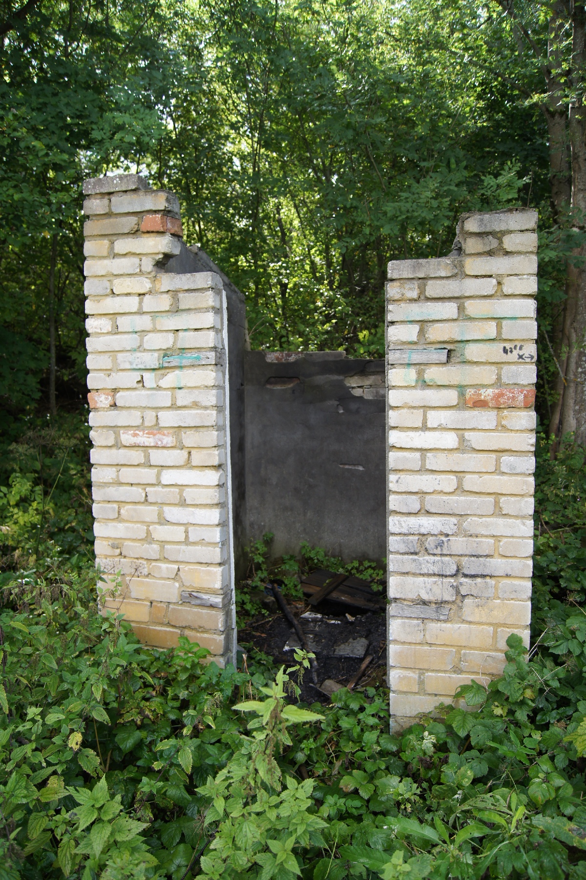 DC toilet. Astangu Military Base.