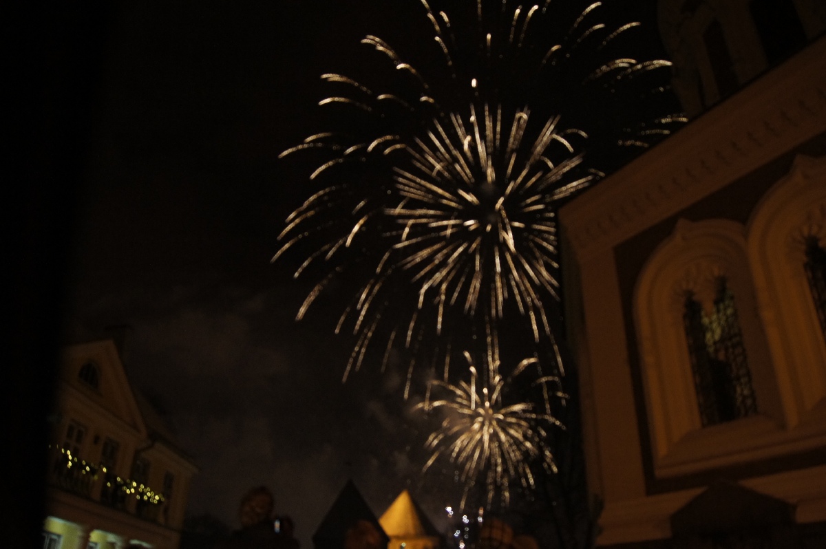 Салют. Новый год 2012, Таллинн, старый город.