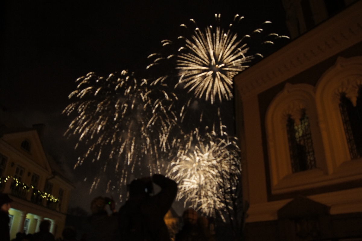 Салют. Новый год 2012, Таллинн, старый город.