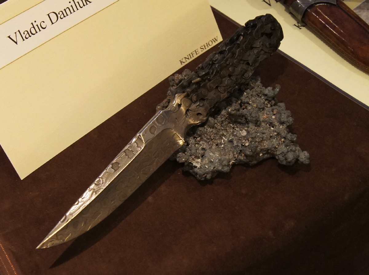Vladic Daniluk. Helsinki Knife Show 2012.