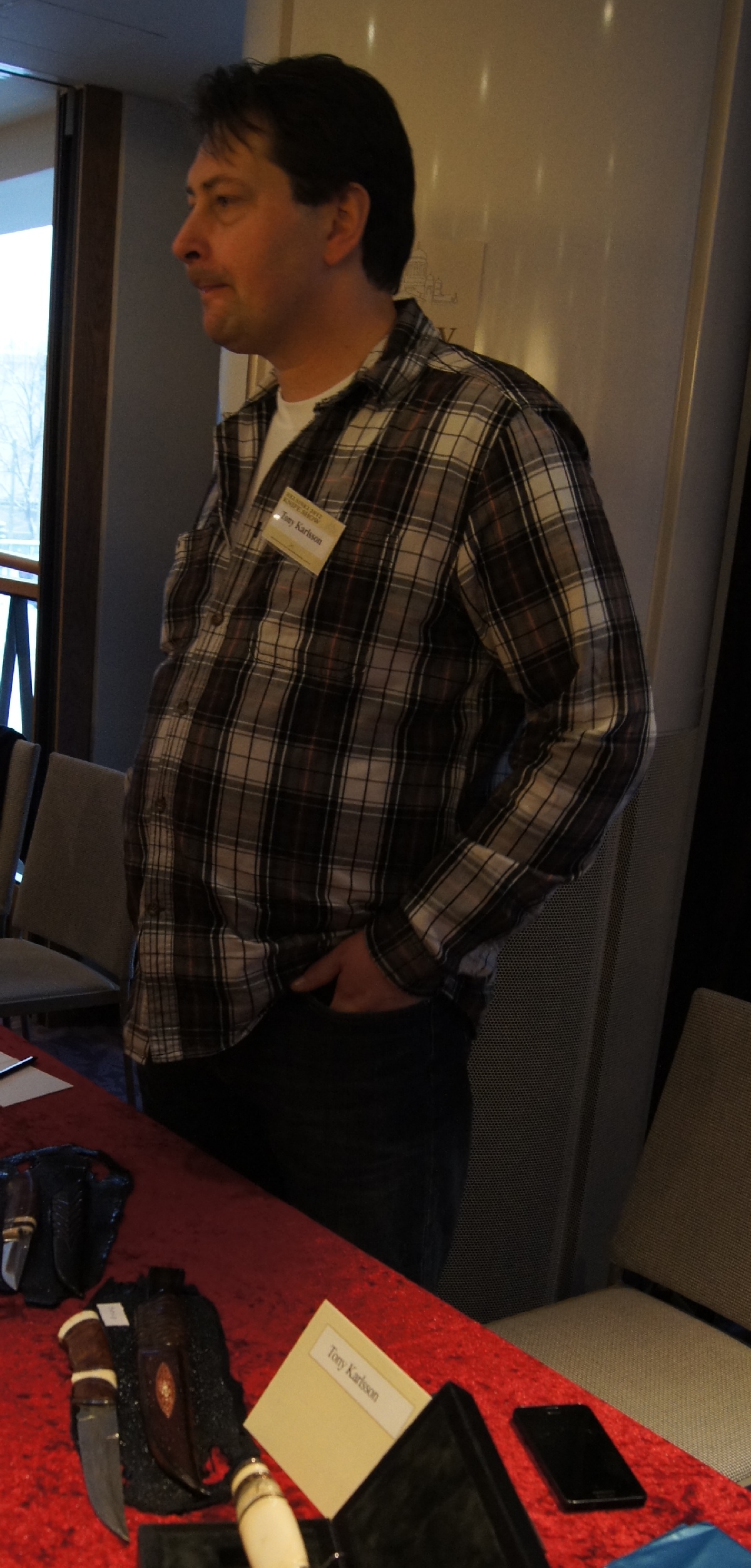 Tony Karlsson. Helsinki Knife Show 2012.