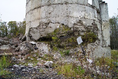 Остатки наблюдательноко пункта пво под Пярну