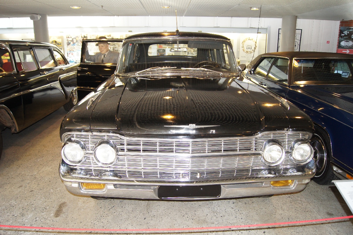 ZiL 111 G (ЗиЛ 111 Г), 1963.  Рижский Моторный музей.