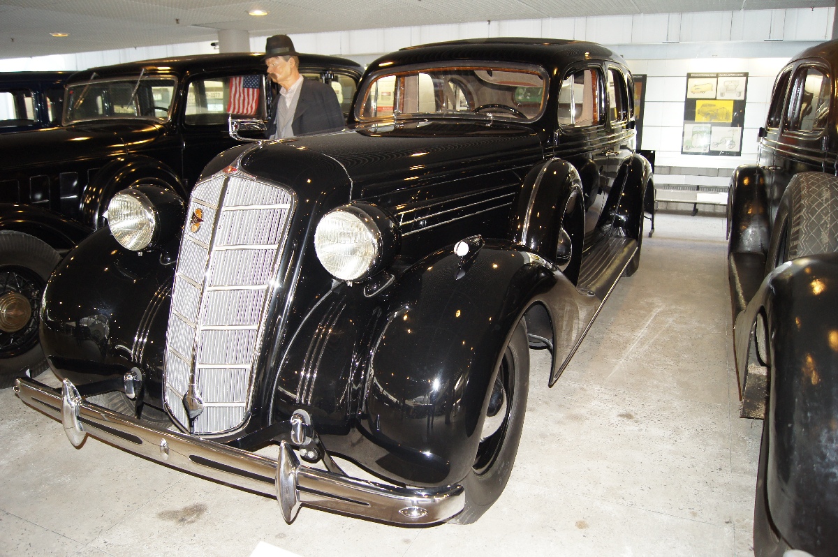 ZiS 101 (ЗиС 101), 1938.  Рижский Моторный музей.