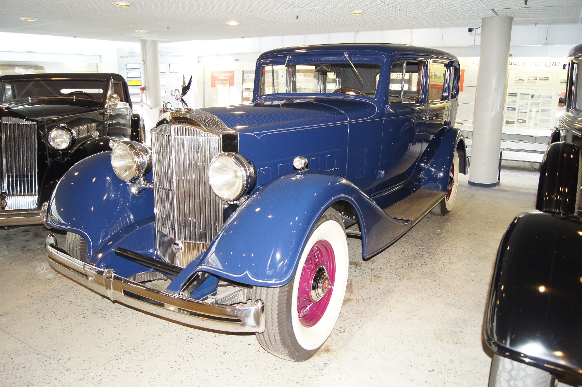 Packard 