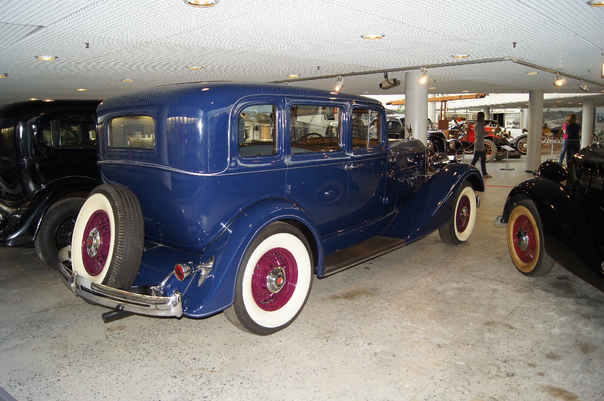 Packard 
