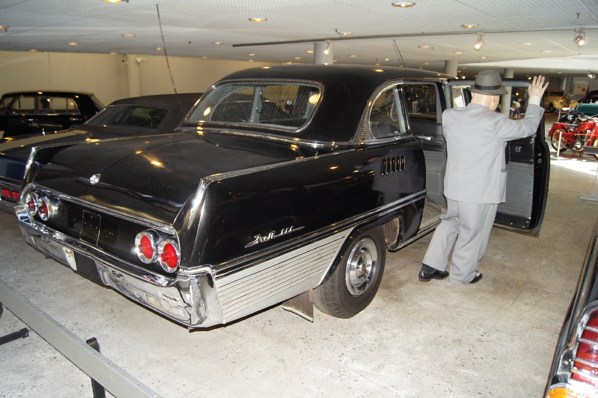 ZiL 111 G (ЗиЛ 111 Г), 1963. Рижский Моторный музей.