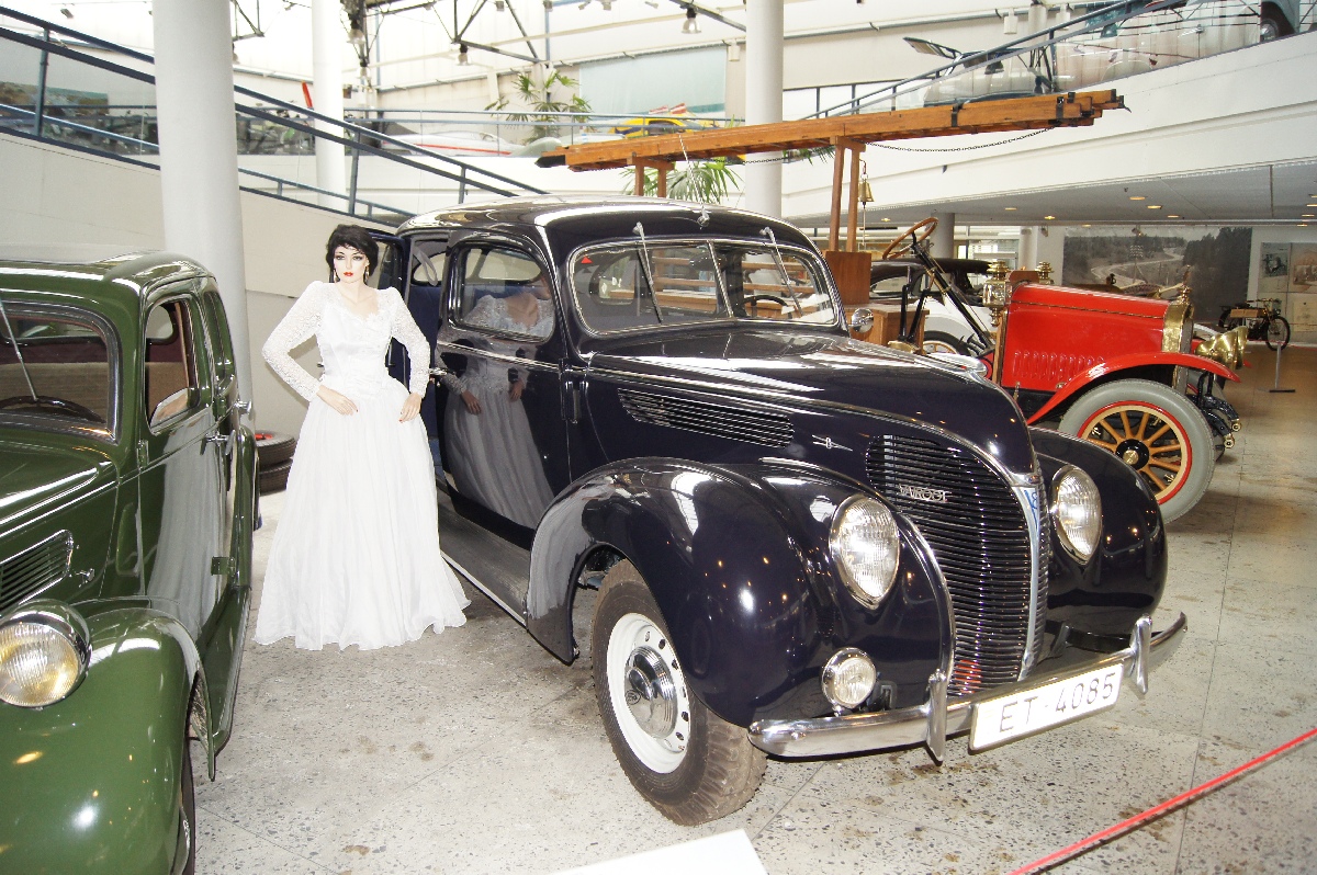 Ford Vairogs V8 De Luxe mod.81 A, 1938.  Рижский Моторный музей.