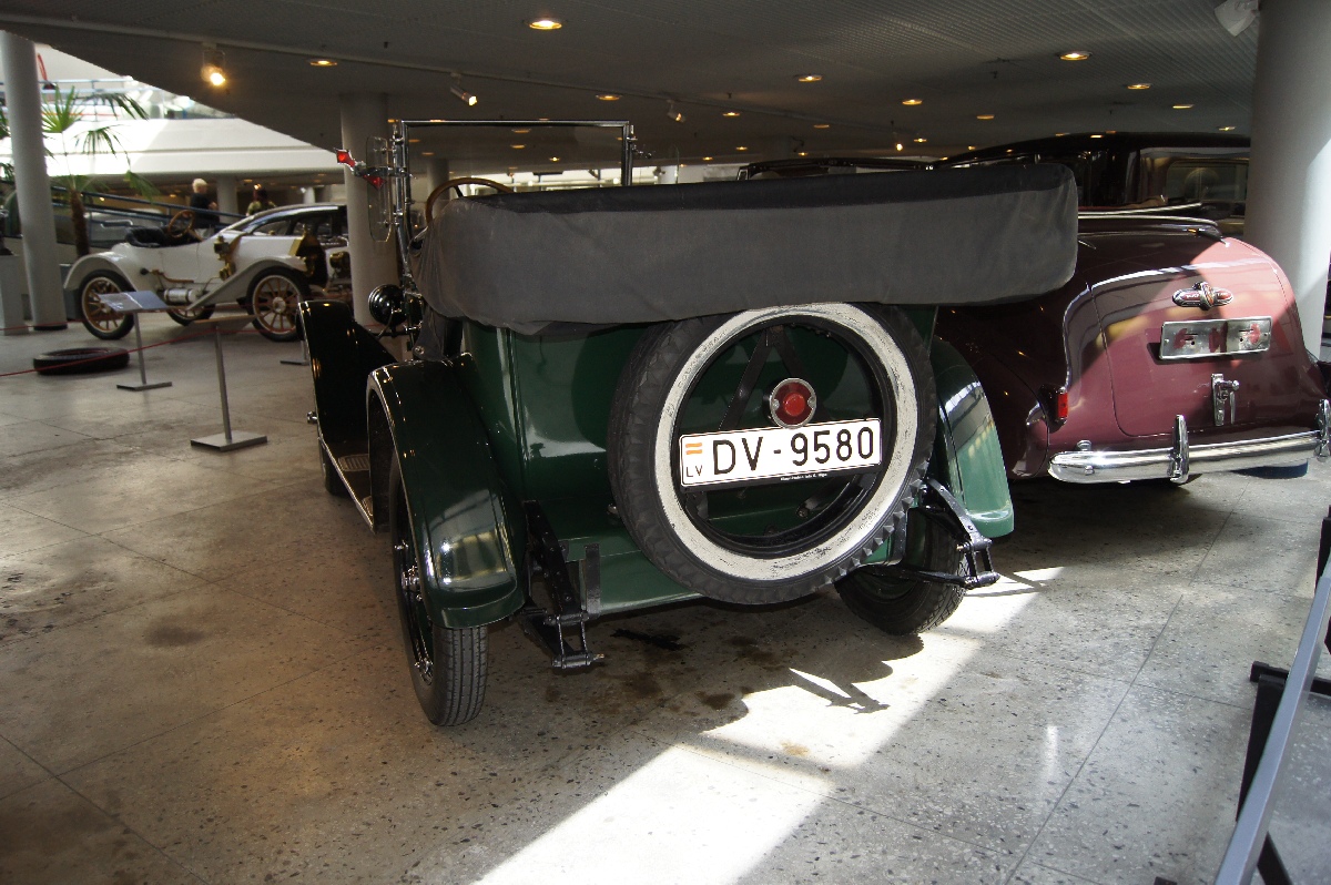 Chevrolet Superior mod. F, 1924.  Рижский Моторный музей.