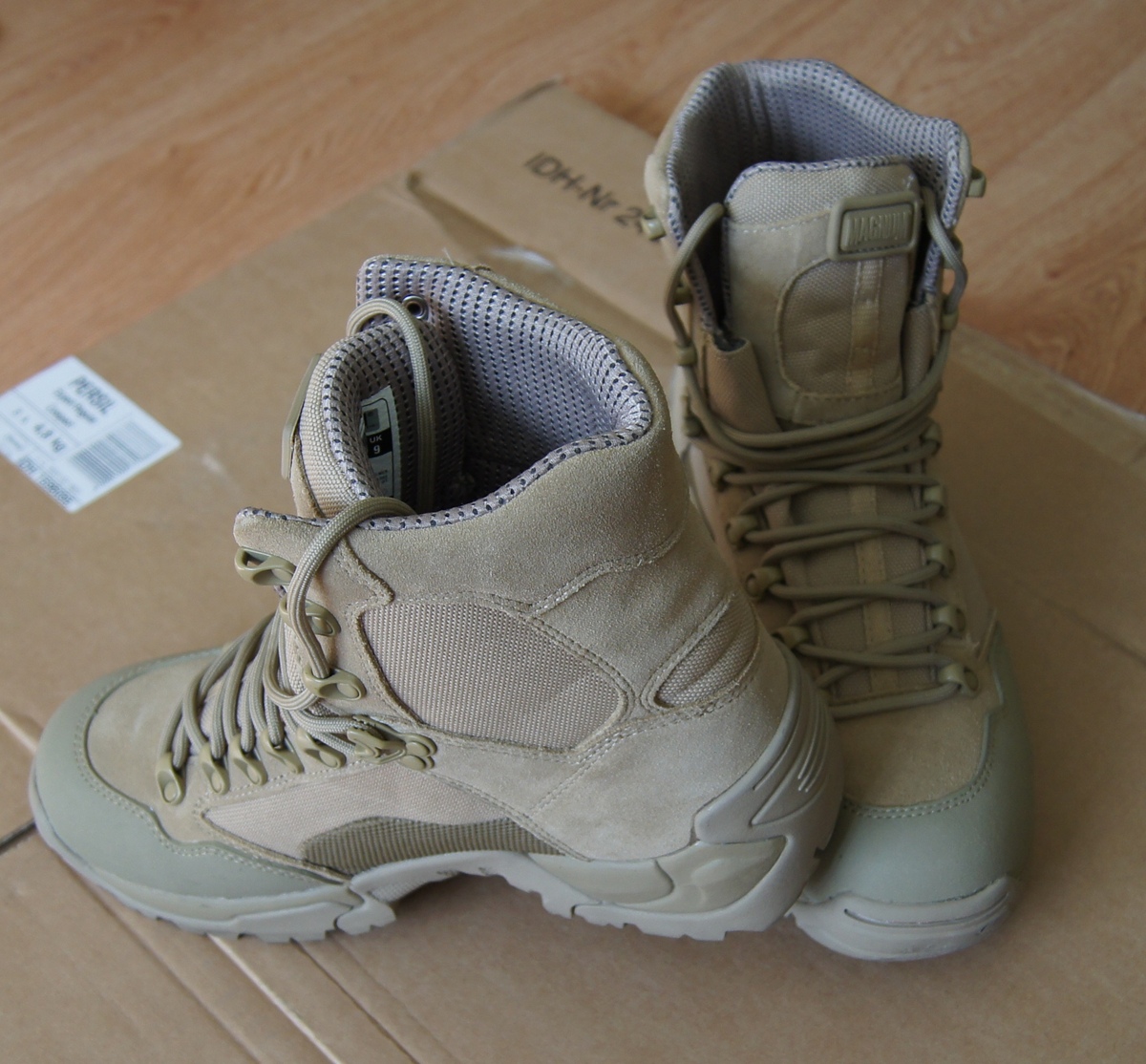  MAGNUM Sidewinder Combat Desert HPi.