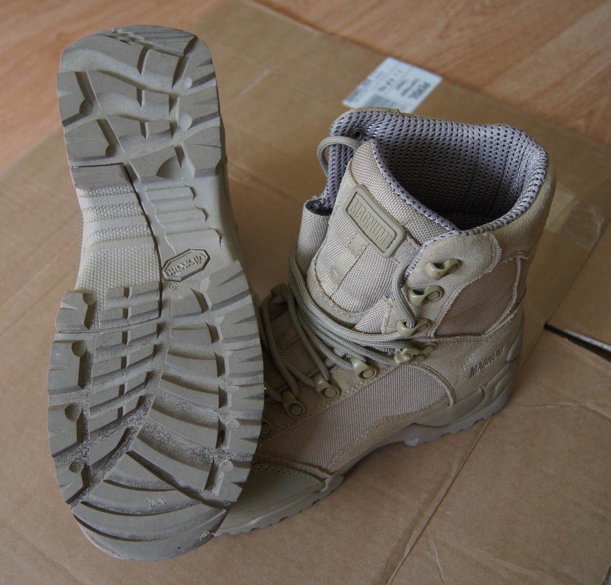  MAGNUM Sidewinder Combat Desert HPi.