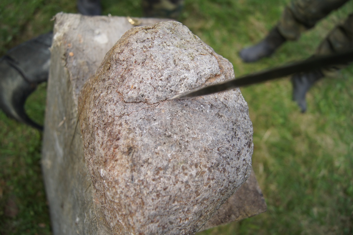  Glock knife crash test.