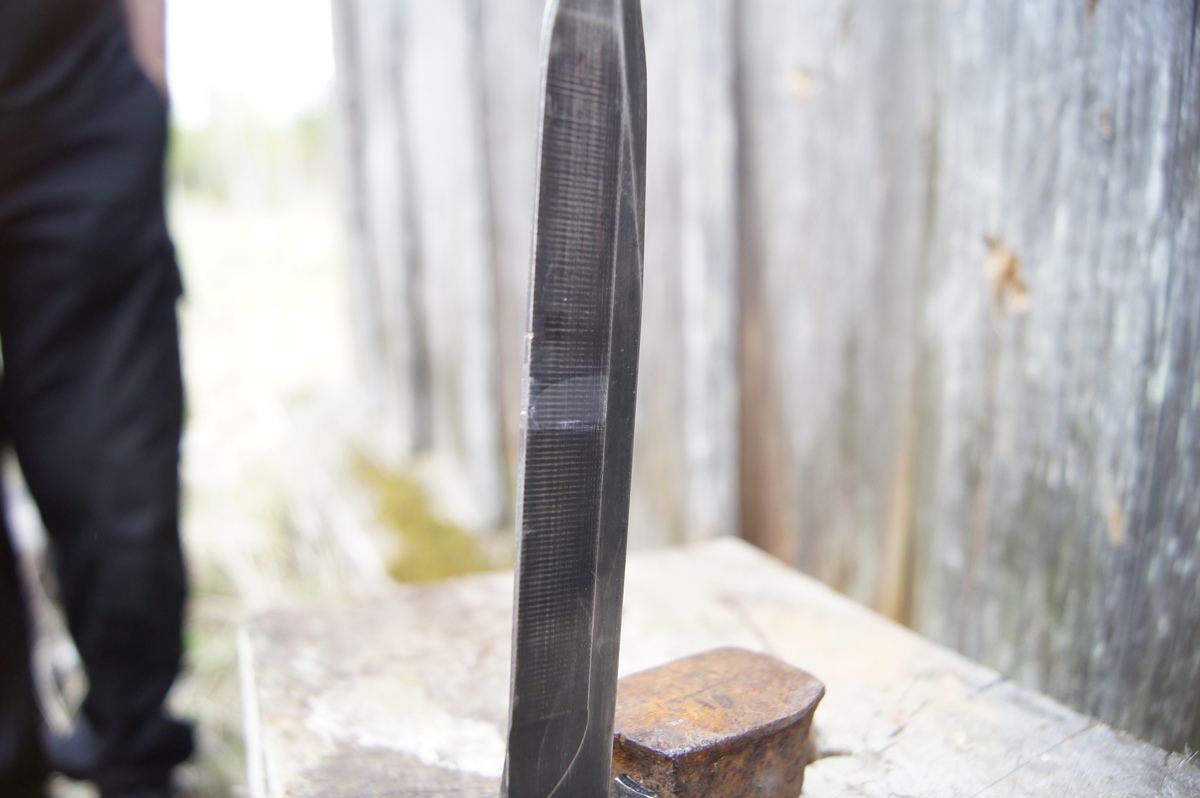  Glock knife crash test.