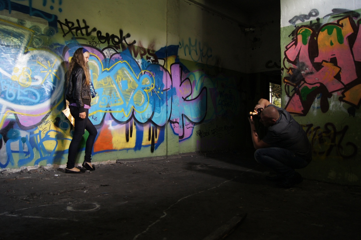  Фотосессия на военной базе Астангу. 