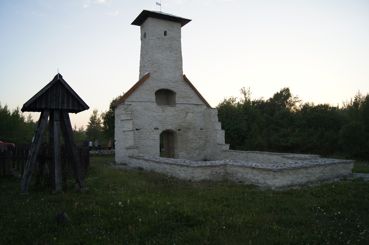  Церковь на острове Осмуссаар.