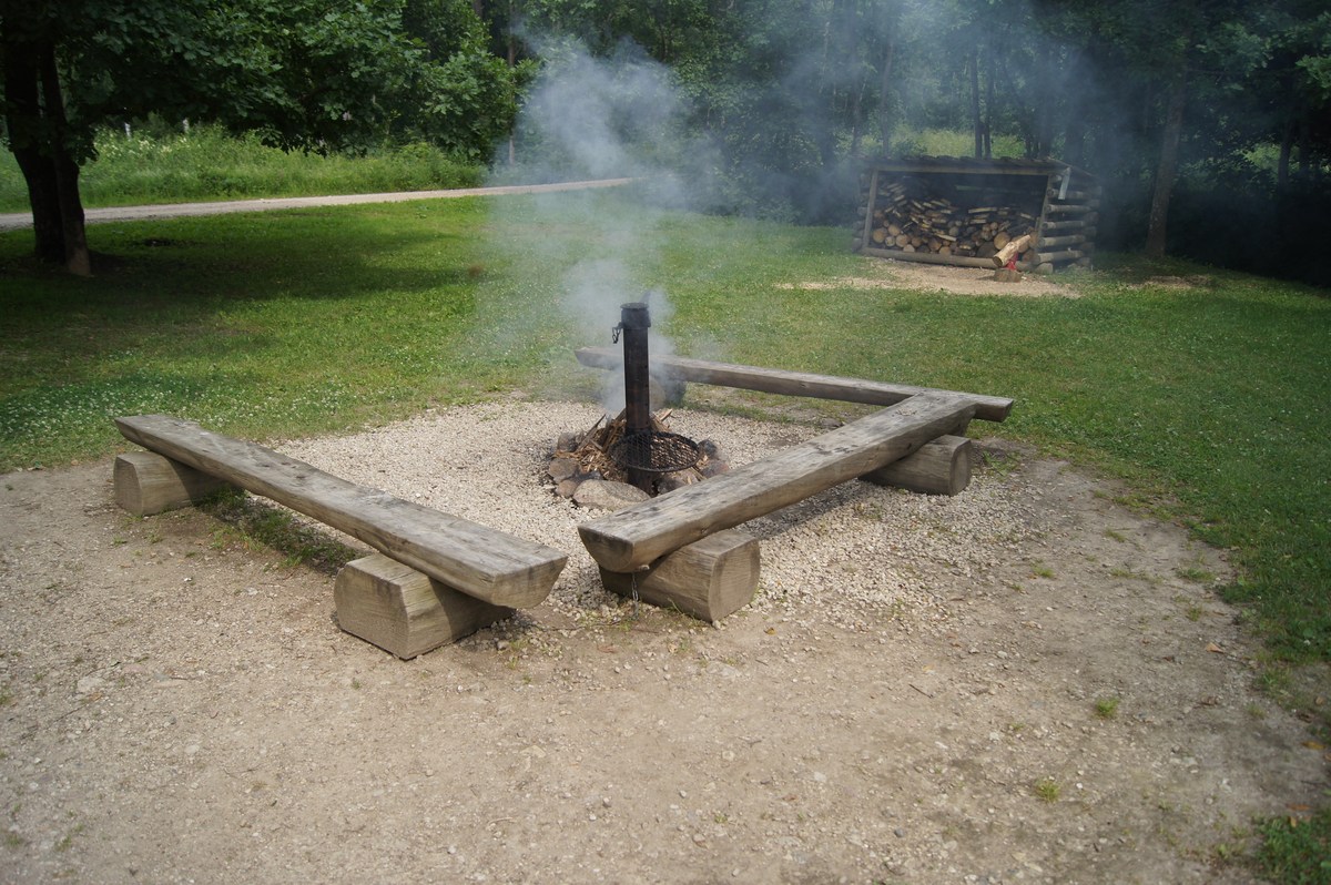  Meiekose saarte laagriplats.