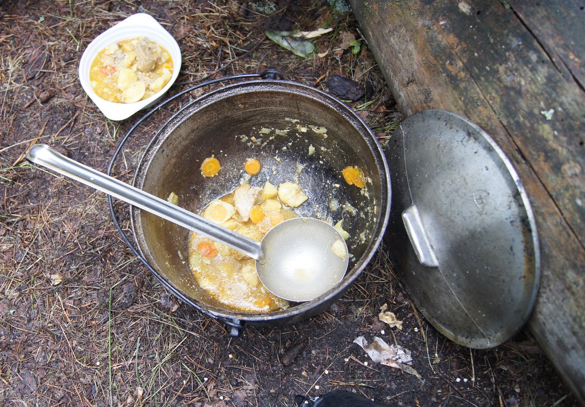 Гуляш. Пляж Матси 2013. 