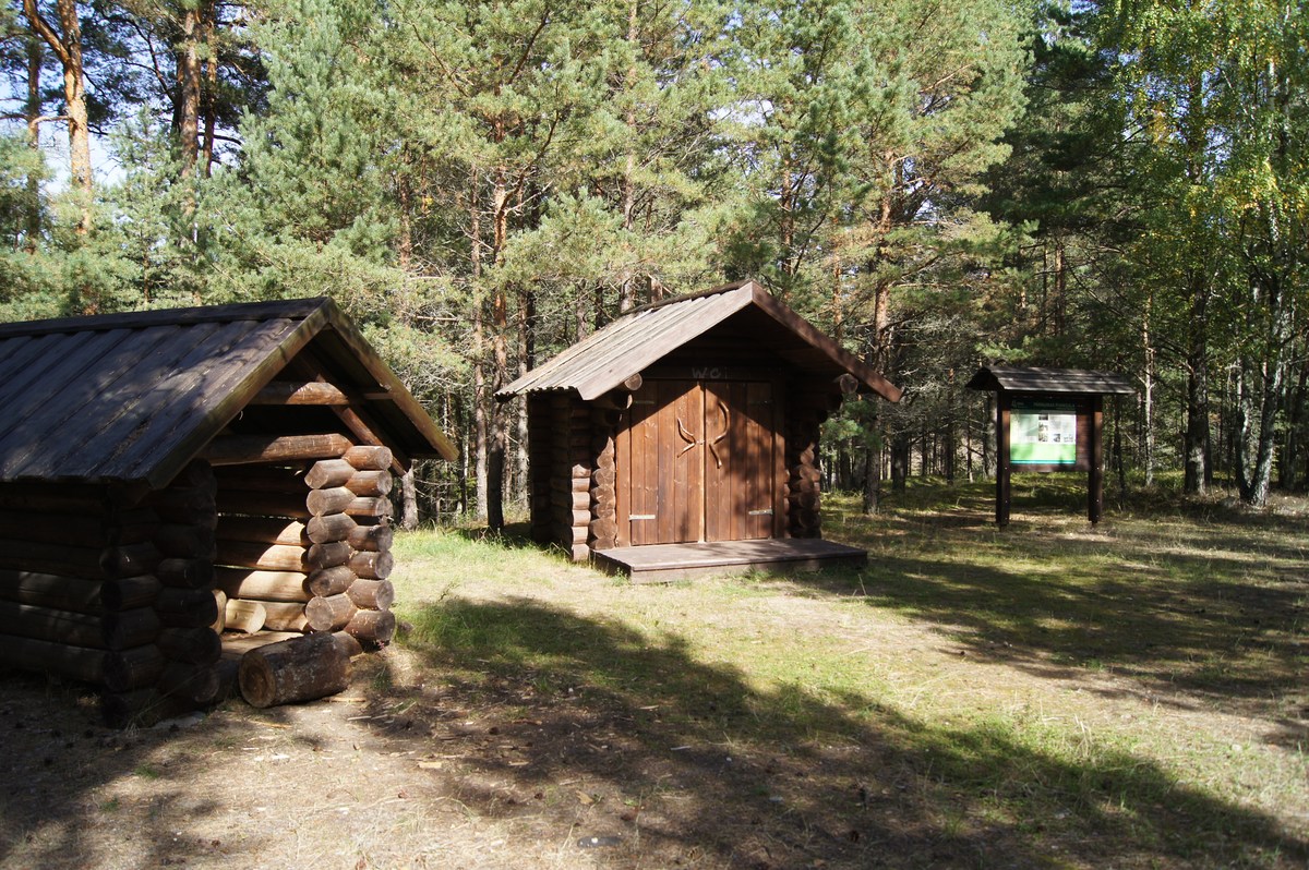  Место для костра Тыотусемяэ. Tõotusemäe lõkkekoht.