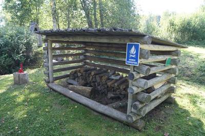 Место для костра Муйнаскюла. Muinasküla lõkkekoht.