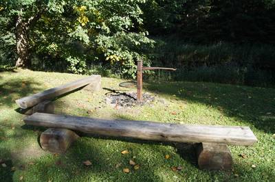 Место для костра Муйнаскюла. Muinasküla lõkkekoht.