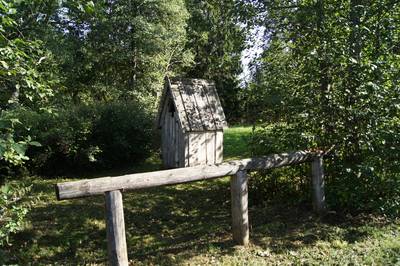 Место для костра Муйнаскюла. Muinasküla lõkkekoht.