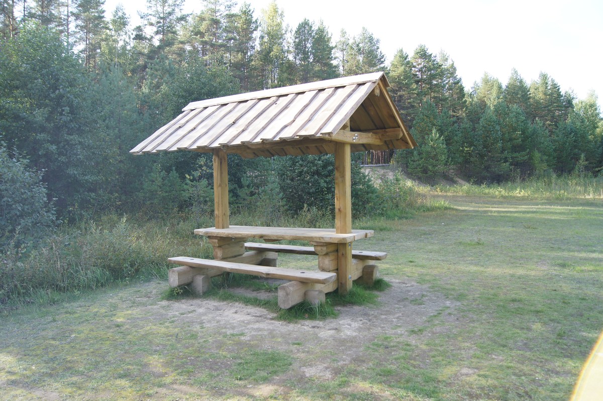  Место для костра Келиссааре. Kellissaare lõkkekoht.