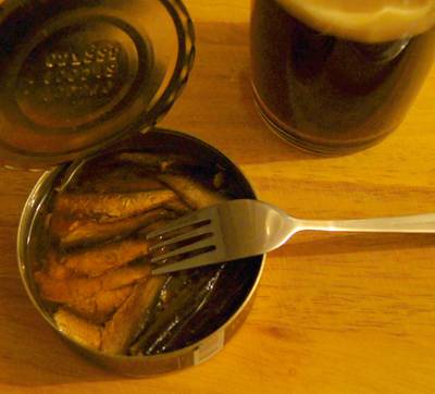 Пиво и шпроты, двойная дегустация